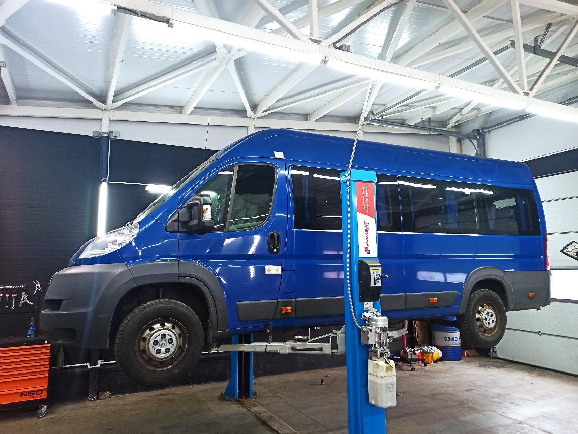 Ремонт peugeot boxer. Ремонт микроавтобусов. Ремонт Пежо боксер в СВАО.