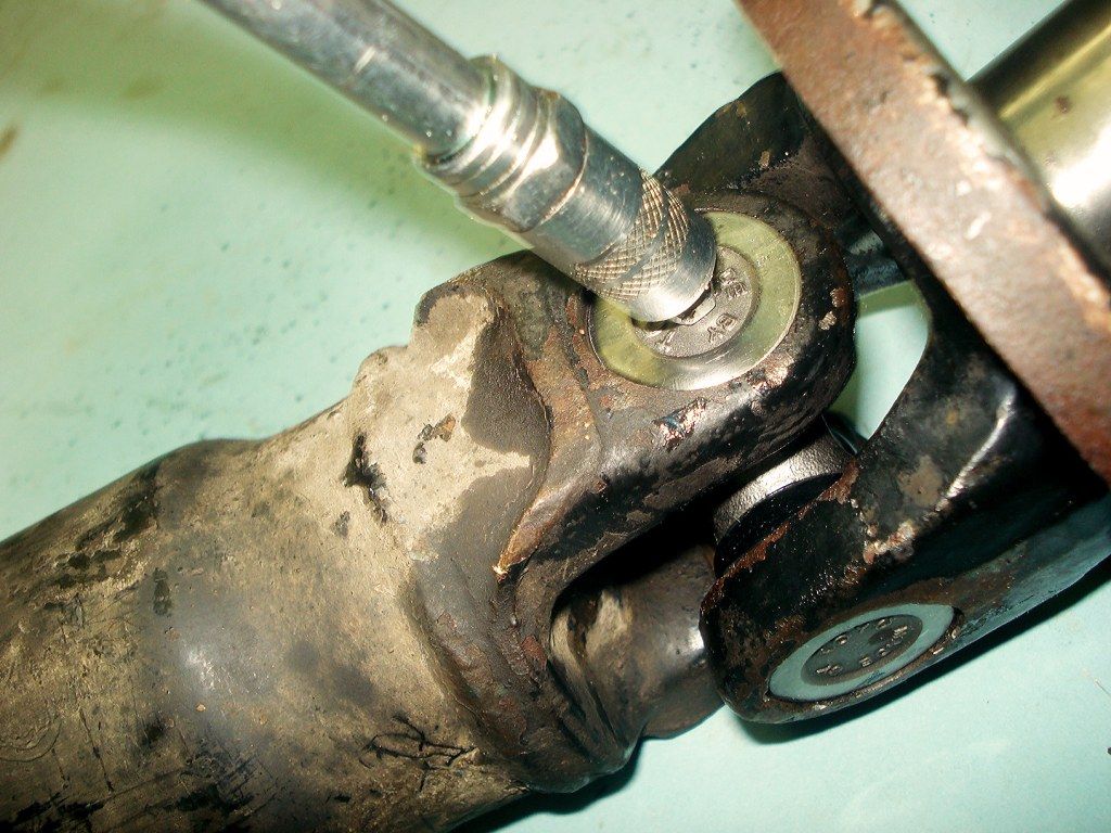 Шприцевание кардана, крестовин в Минске | Автосервис «РИМБАТ»